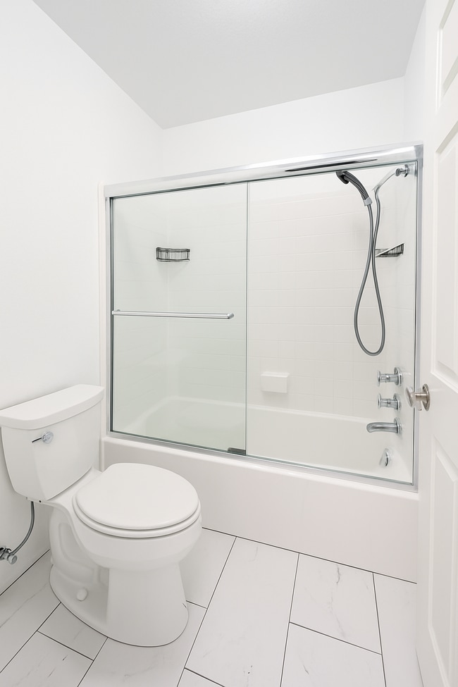 Building Photo - MOVE-IN READY – 1-BEDROOM CONDO IN TUSTIN ...