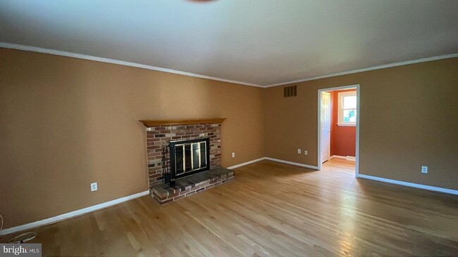 Building Photo - 9325 Furrow Ave