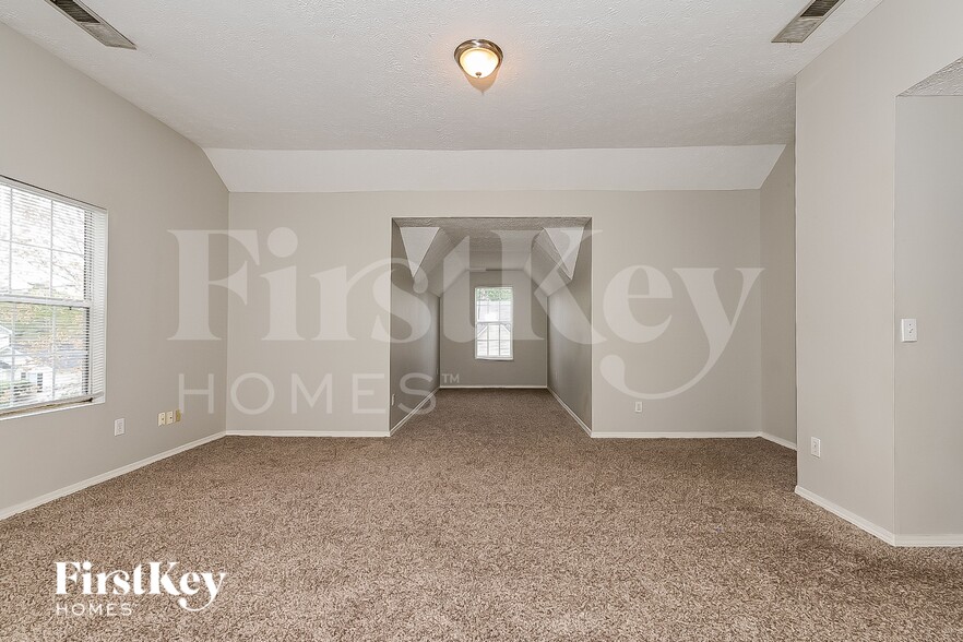 Building Photo - 3421 Waldrop Creek Trail