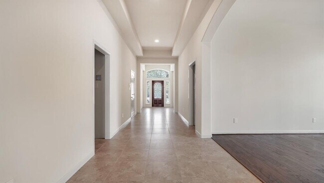 Building Photo - 5903 Falling Briar Lane