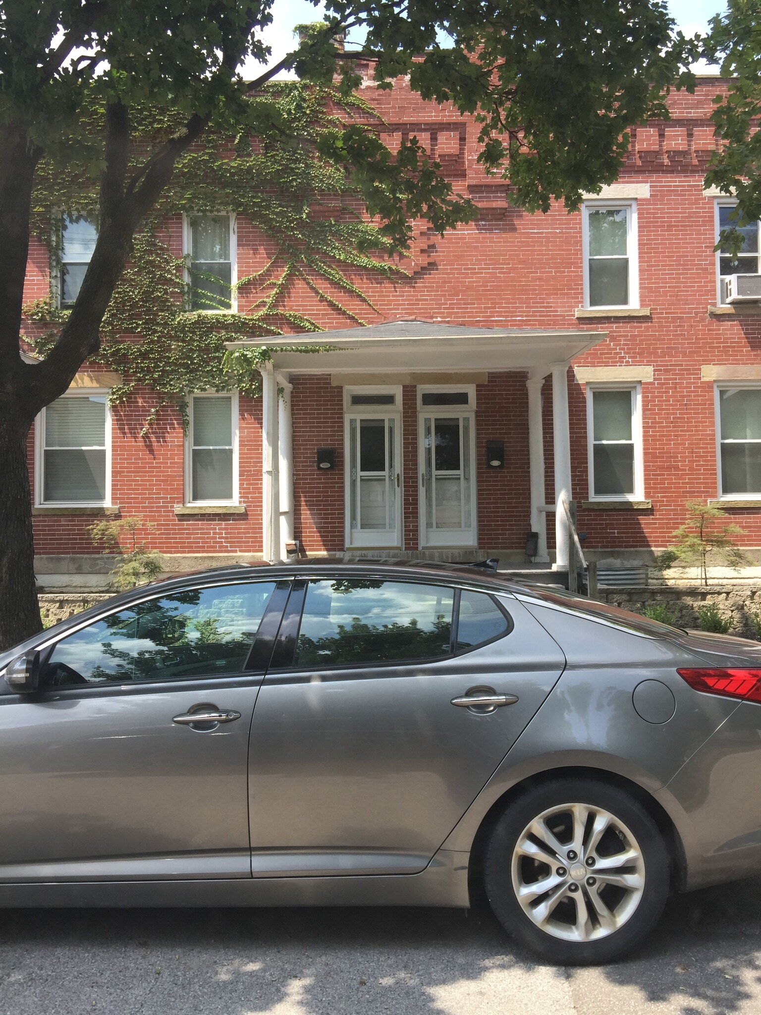 Front - 1161 Michigan Ave.