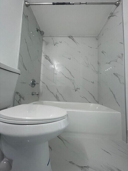 Building Photo - 2055 SW 122nd Ave