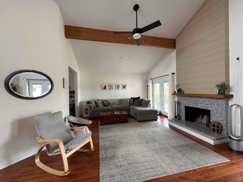 Building Photo - 4859 E Dallas Cir