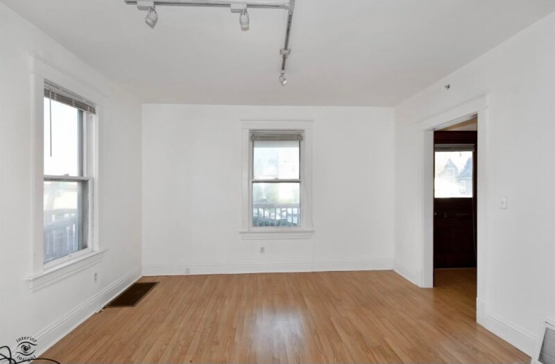 Building Photo - 2107 183rd St