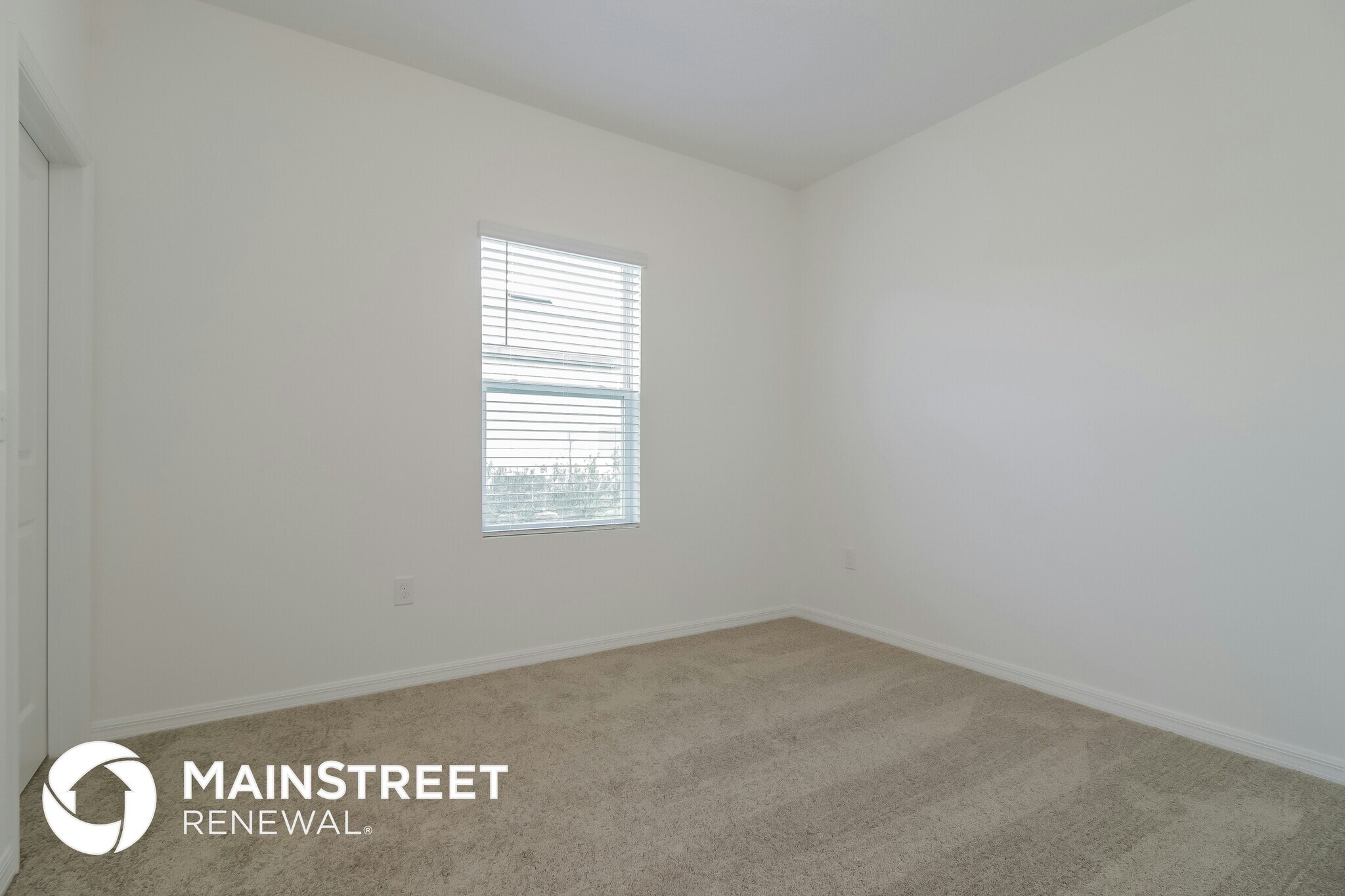 Building Photo - 101 Hidden Lk Lp