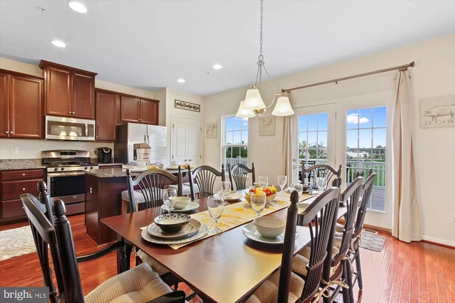 Kitchen and Dining - 975 Brechin Ln