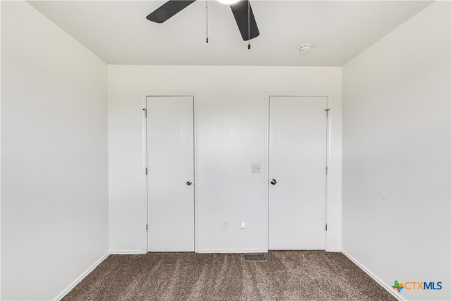 Building Photo - 4005 Doraine Ct
