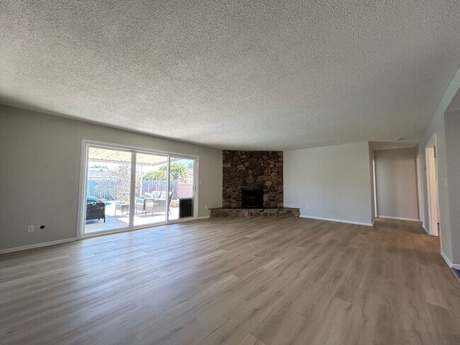 Building Photo - 18172 St Moritz Cir