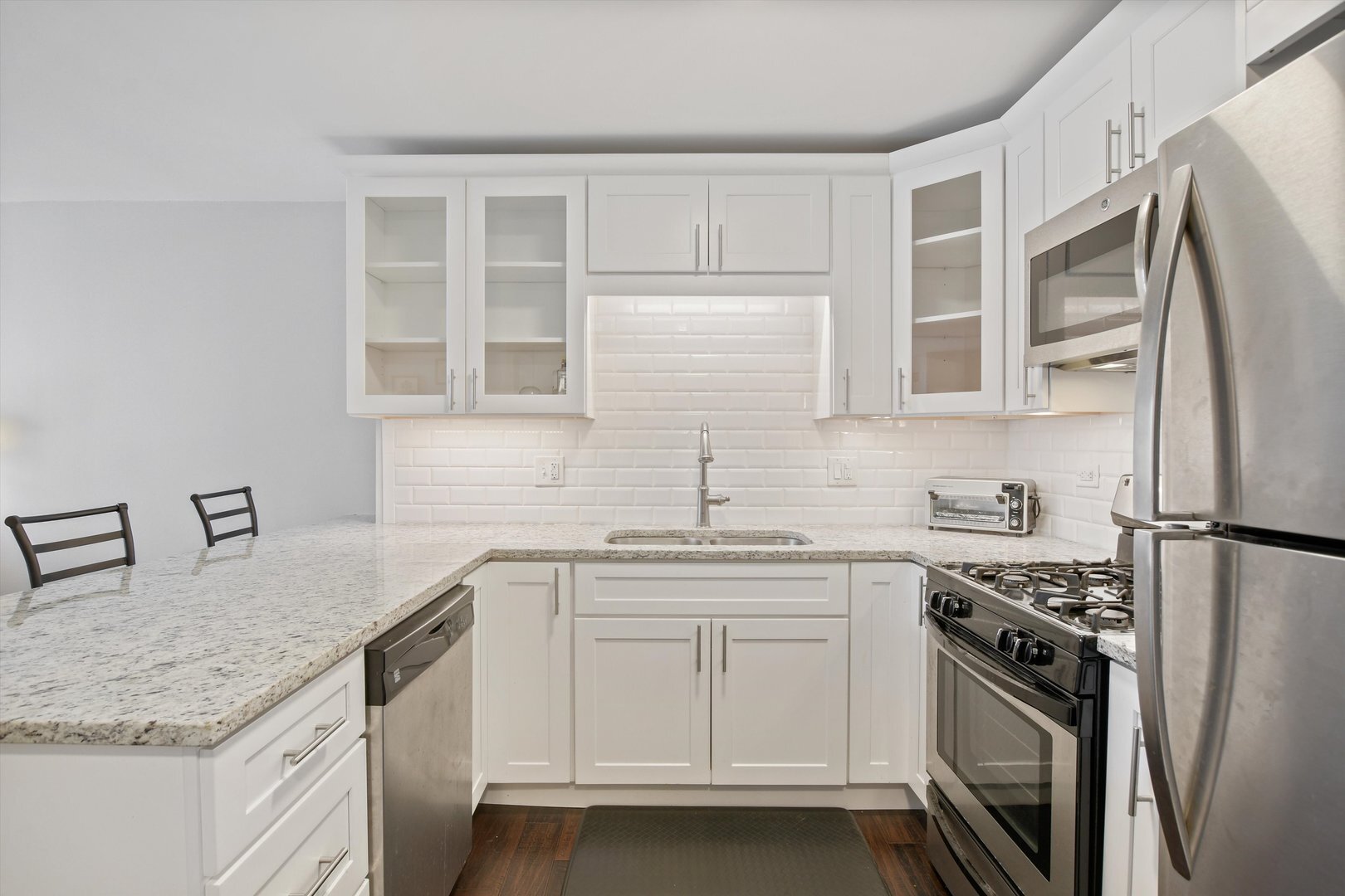 Building Photo - 545 N Dearborn St