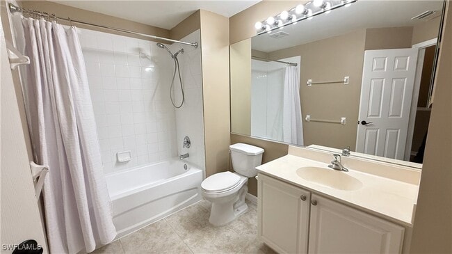 Building Photo - 8431 Village Edge Cir