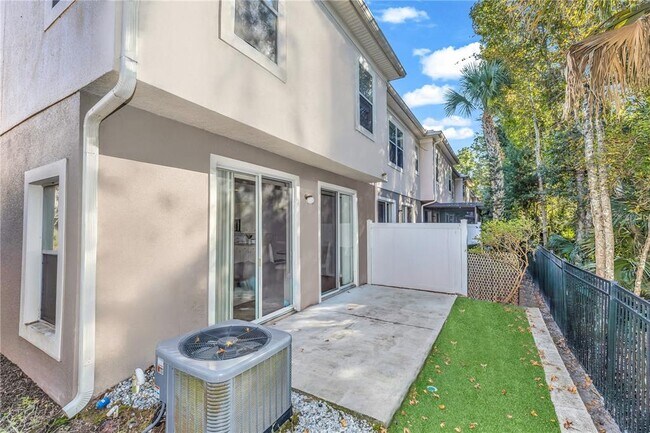 Building Photo - 540 Pinebranch Cir