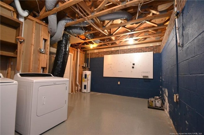 Building Photo - 306 Beechtree Dr