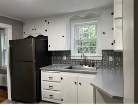 Building Photo - 84 Milton Rd