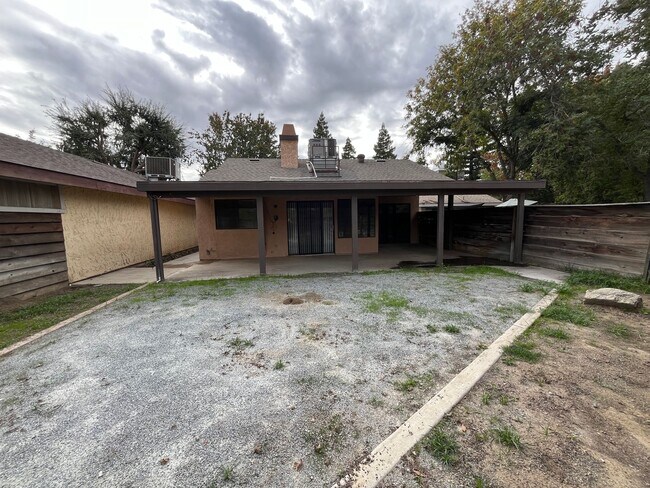 Building Photo - 3 Bedroom Home Coming Soon!