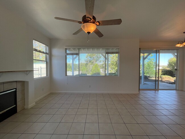 Building Photo - 1535 Via Arroyo