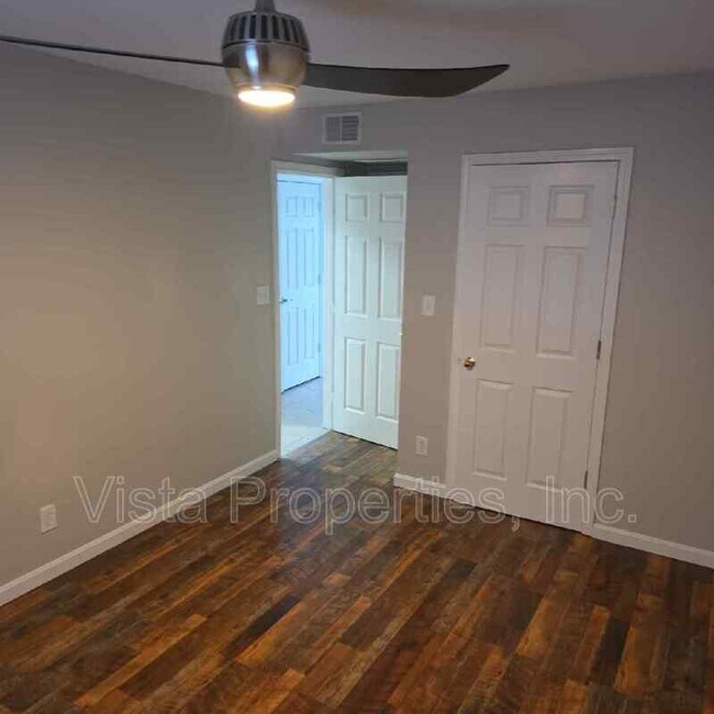 Building Photo - 737 N Hite Ave