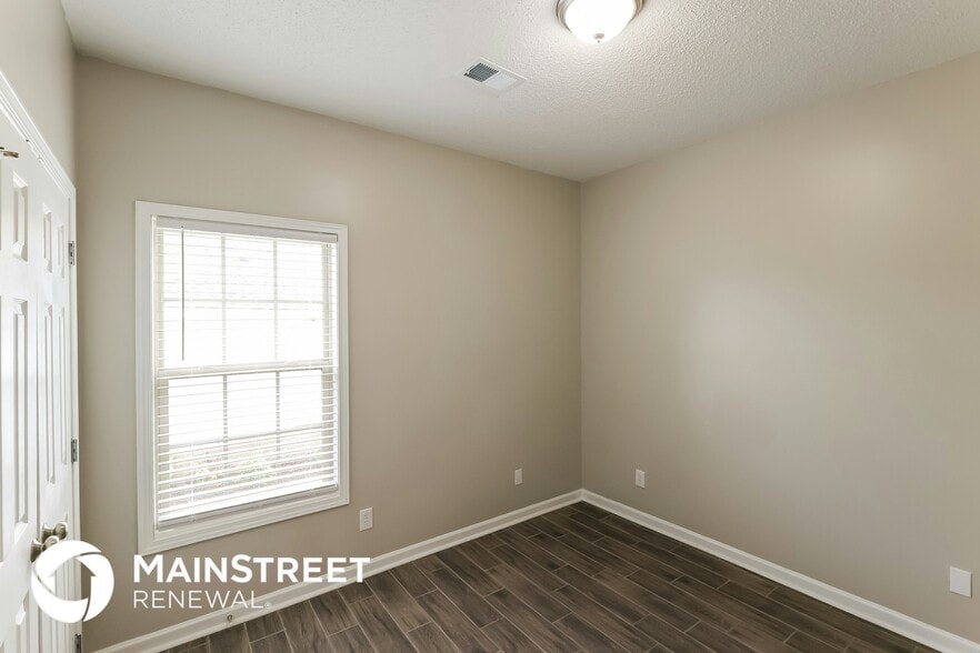 Building Photo - 13923 Highland Pointe Dr