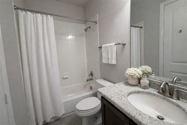 Building Photo - 1304 Damsel Caitlyn Dr