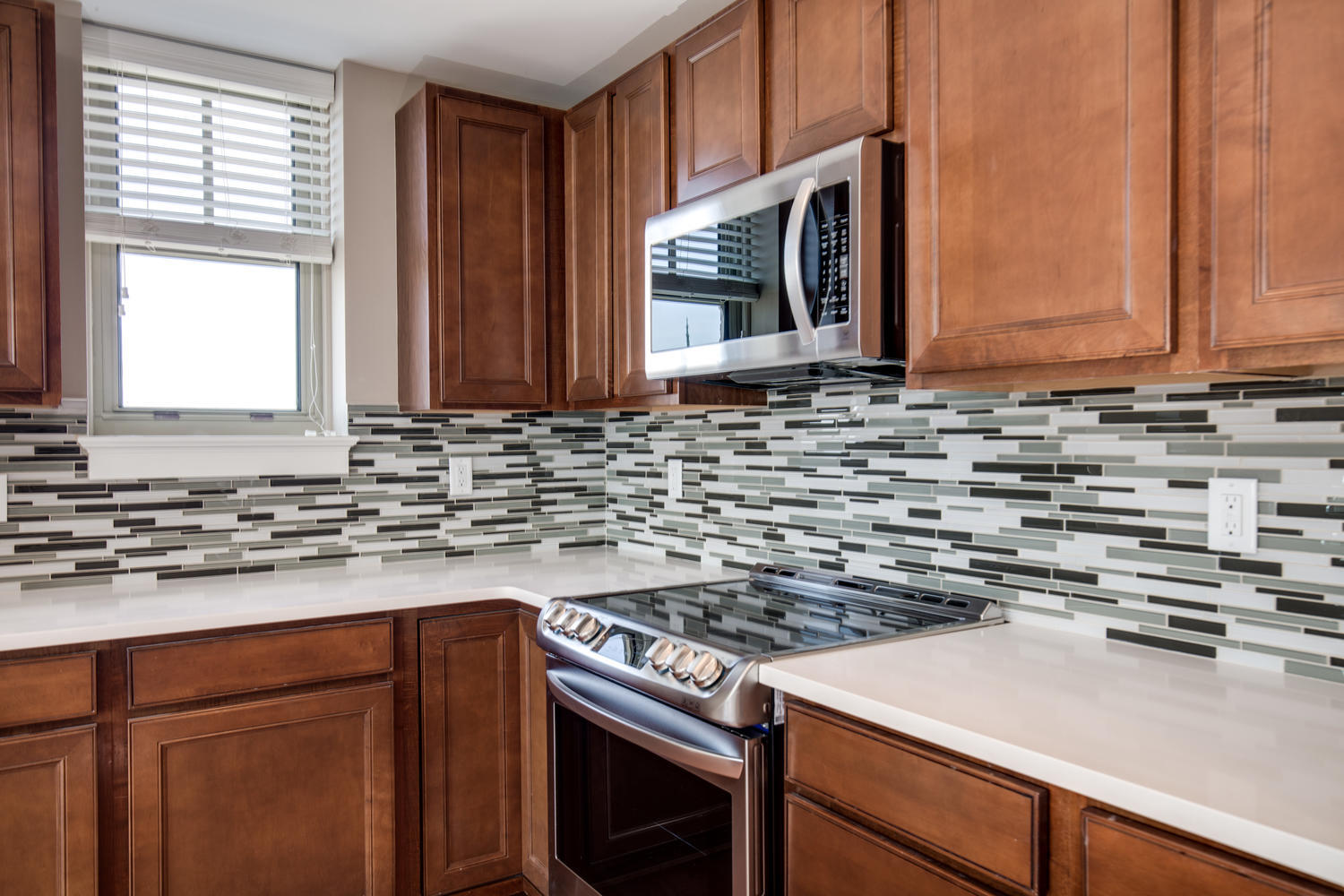 Building Photo - 525 W Lafayette Blvd