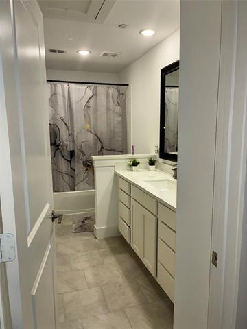 Building Photo - 8911 Cave Spgs Mews