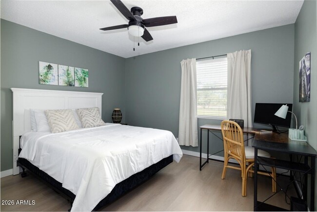 Building Photo - 3011 S Country Club Way