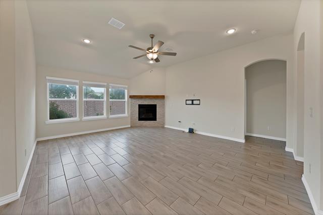 Building Photo - 3844 Hawsbrook Ln