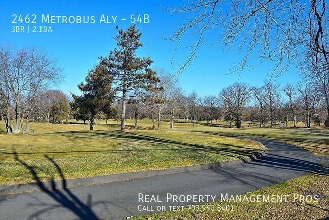 Building Photo - 2462 Metrobus Aly