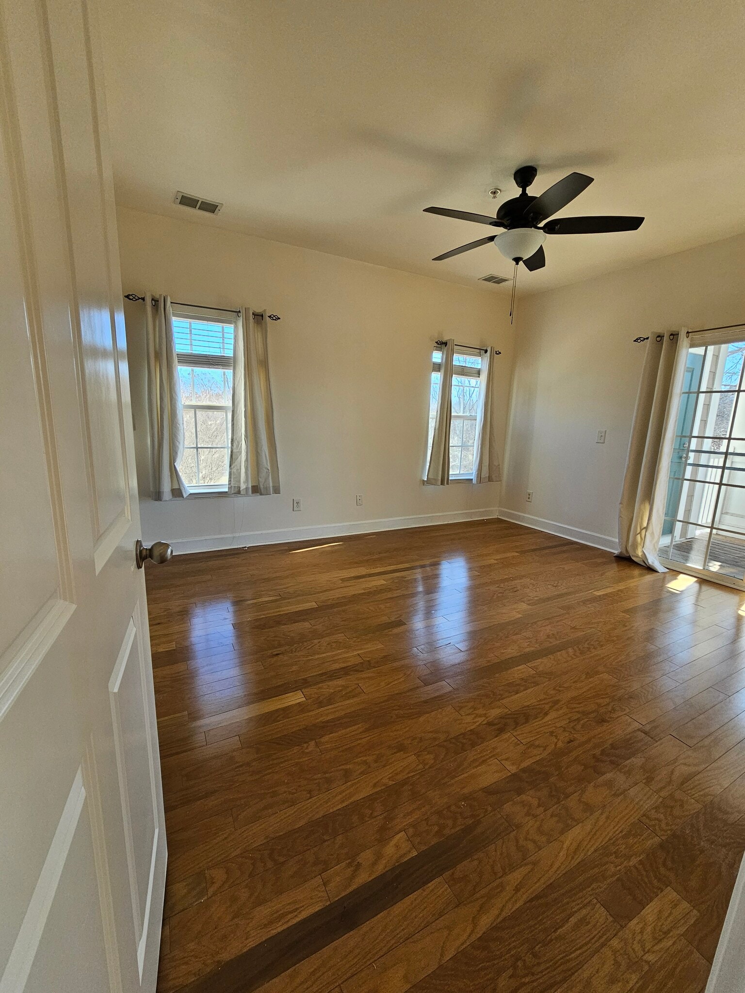 Master Bedroom - 8401 Callabee Way