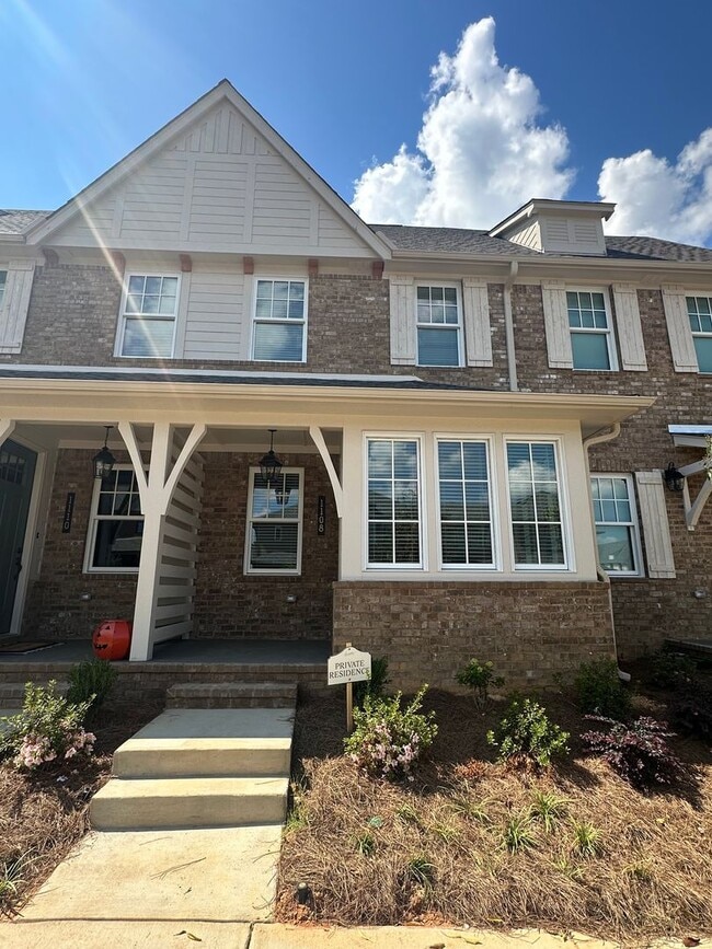 Building Photo - 1108 Windsor Sq