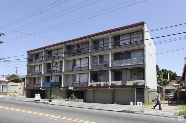 Building Photo - Stacy Arms Apartments