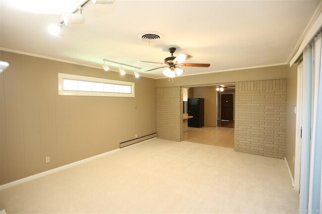Building Photo - 312 Wedgewood Rd