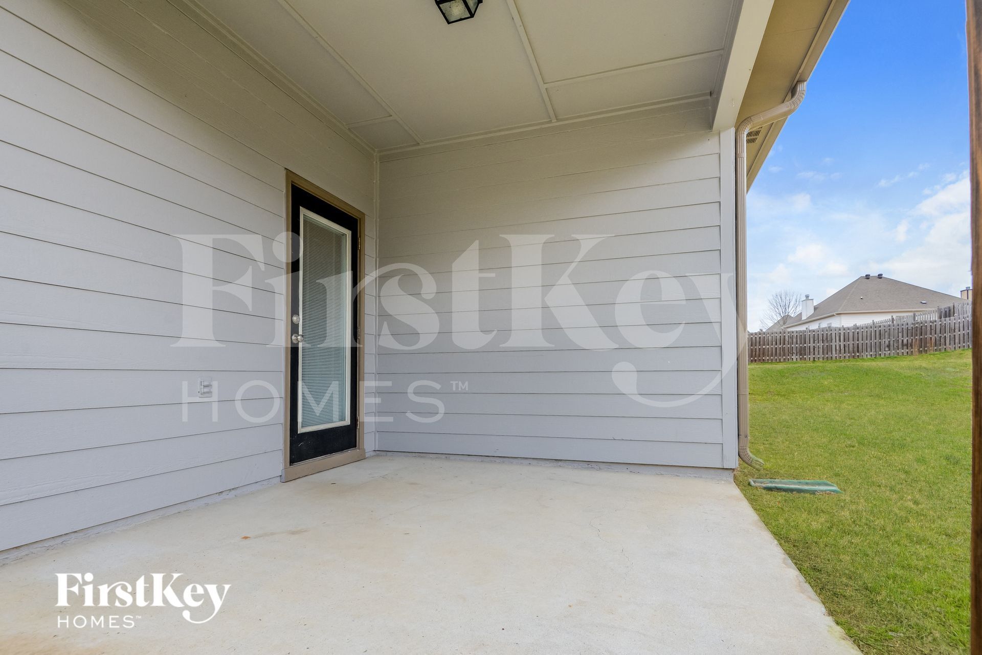 Building Photo - 1000 Medinah Dr