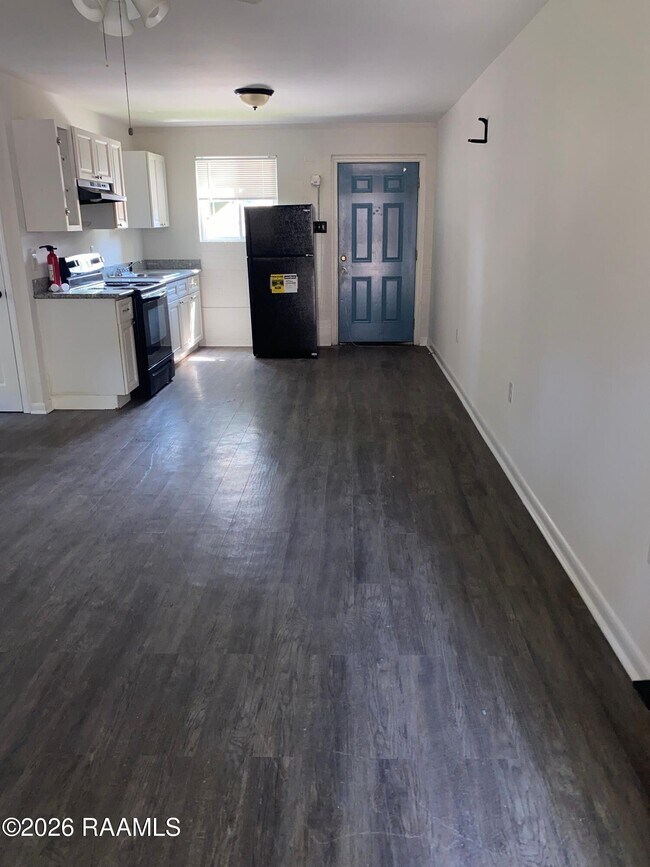 Building Photo - 1130 Aster St