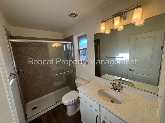 Building Photo - 1237 Correlli Ct