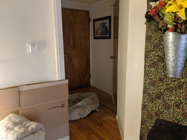 Building Photo - 2007 Stearns Ave