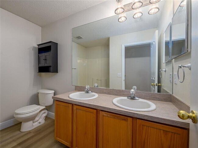 Building Photo - 26918 Stillbrook Dr