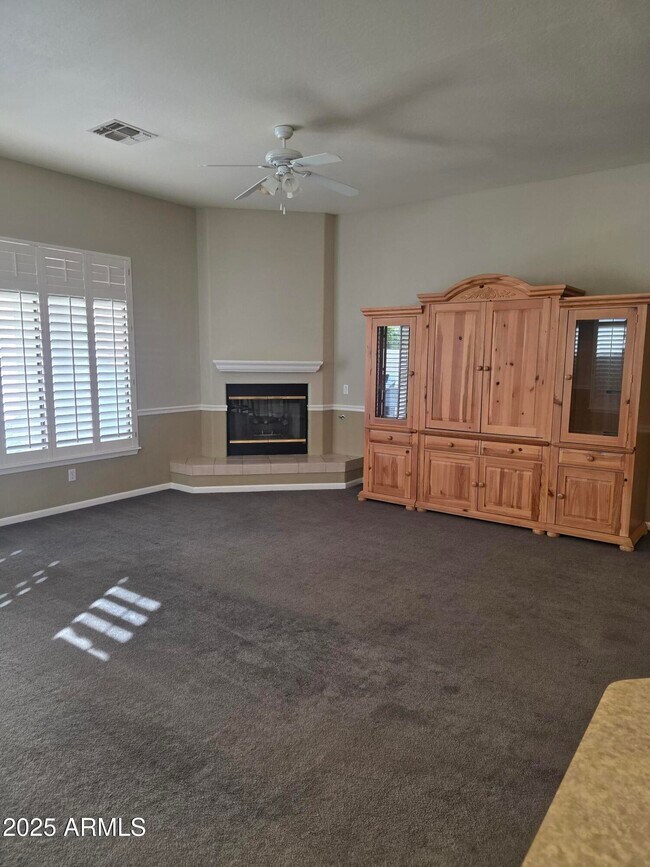 Building Photo - 4614 N Desert Stream Way