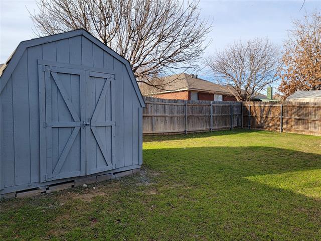 Building Photo - 6405 Freshwater Ln