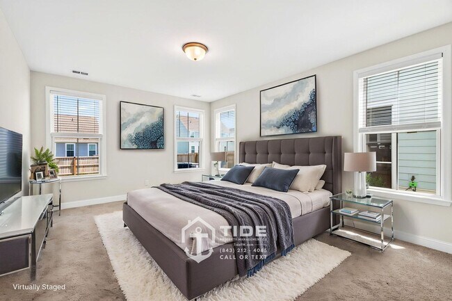 Building Photo - Comfort & Convenience in a Prime Location