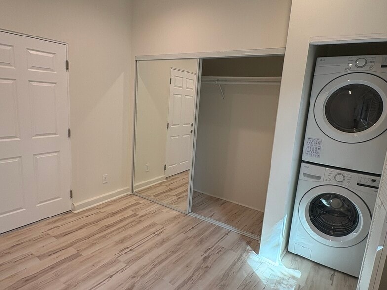 Building Photo - 22119 San Miguel St