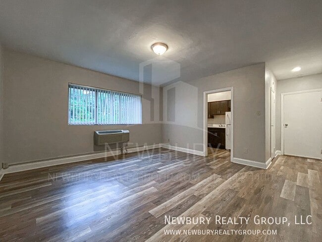 Building Photo - 319 San Juan Dr