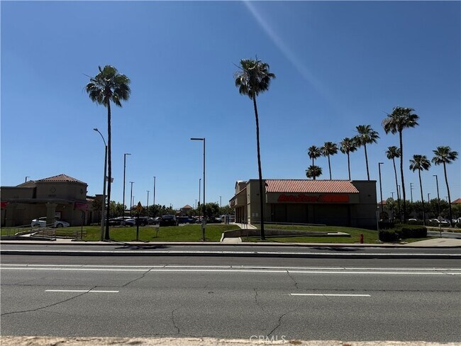 Building Photo - 30159 Westlake Dr