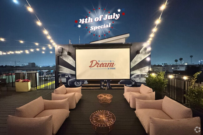 Outdoor Cinema - The Dream on Tamarind