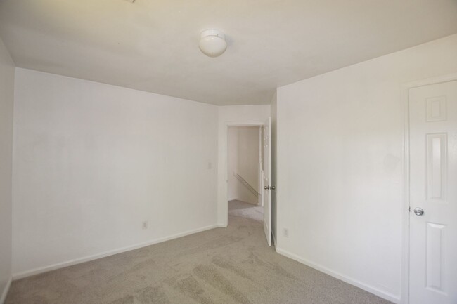 Building Photo - 3BR/1.5BA Home – Great Norfolk Location!