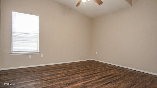 Building Photo - 12841 Tierra Ayala Dr