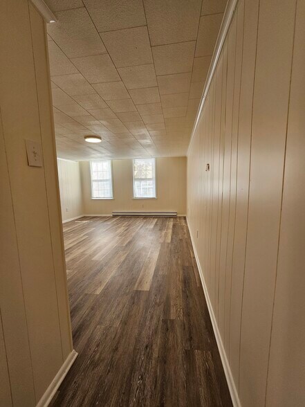 Building Photo - 18 W Baltimore St