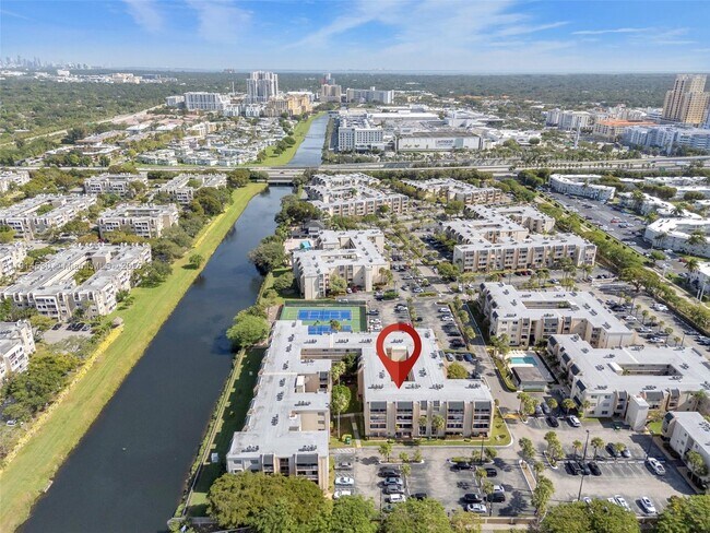 Building Photo - 7785 SW 86th St