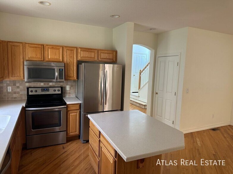 Building Photo - 14078 Blue River Trail