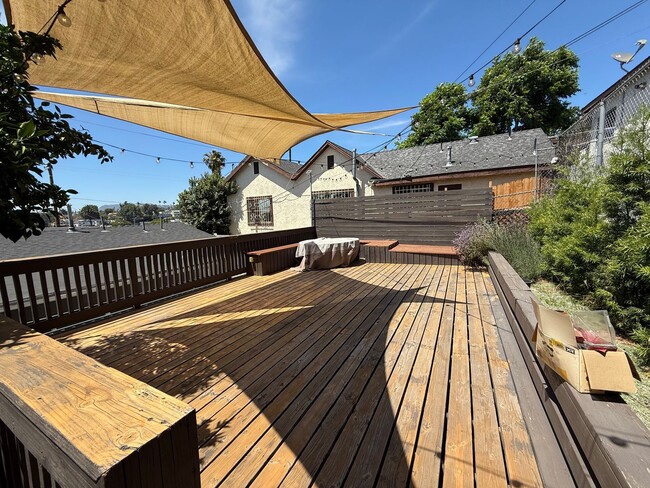 Building Photo - Now Leasing – 812 Merlin | $6,200/Month | ...