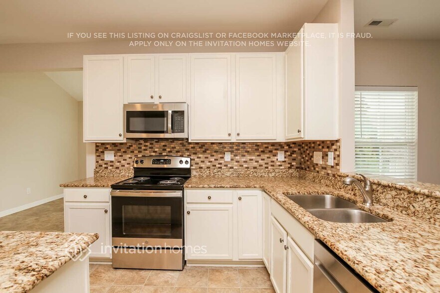 Building Photo - 10954 Tailwater St